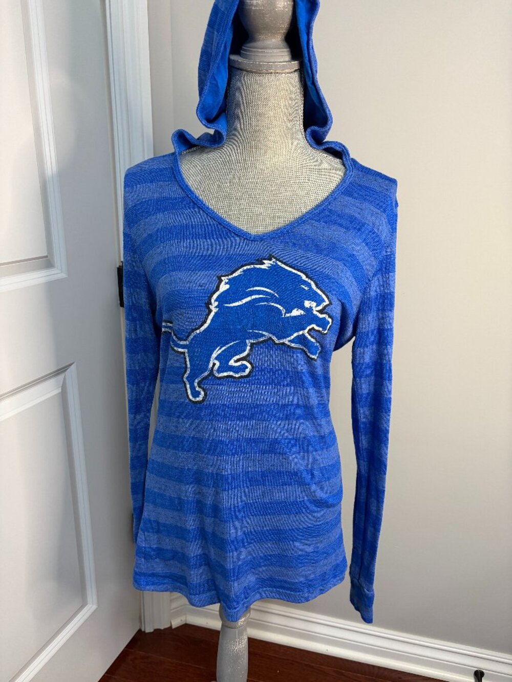 Women's Detroit Lions Hooded Long Sleeve Top Size M EUC